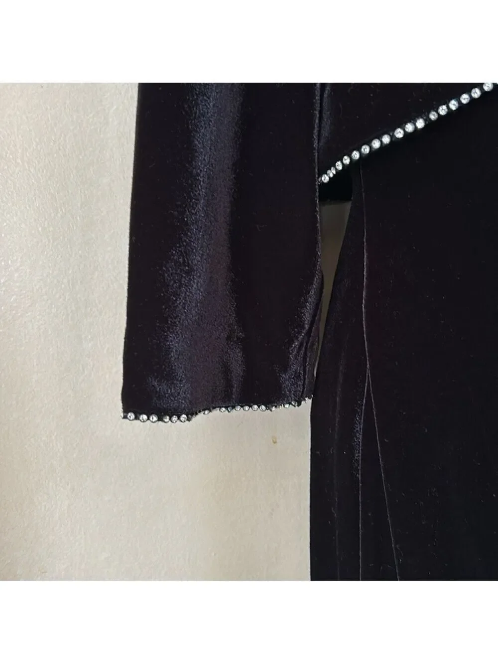 Alex Evenings 2 piece black velvet dress and bolero with rhinestone trim size 8